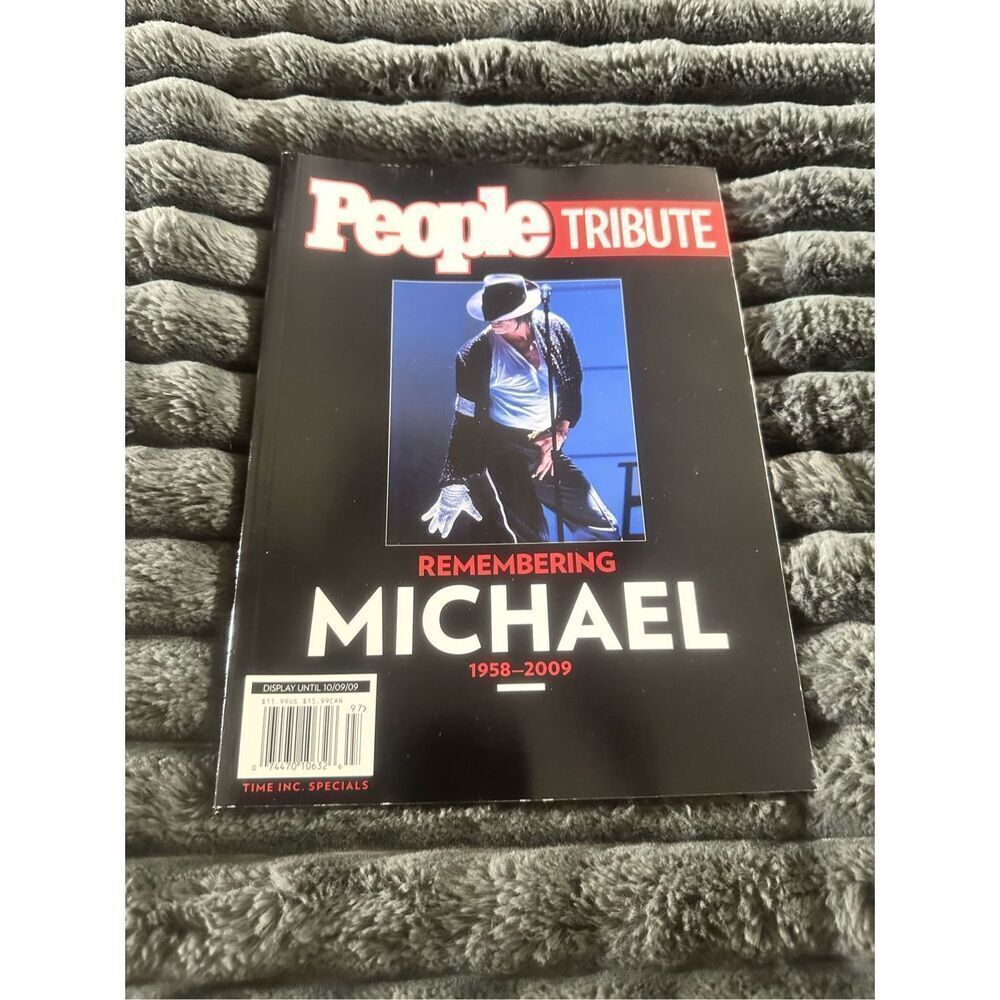 People Tribute Remembering Michael 1958-2009 by People Magazine